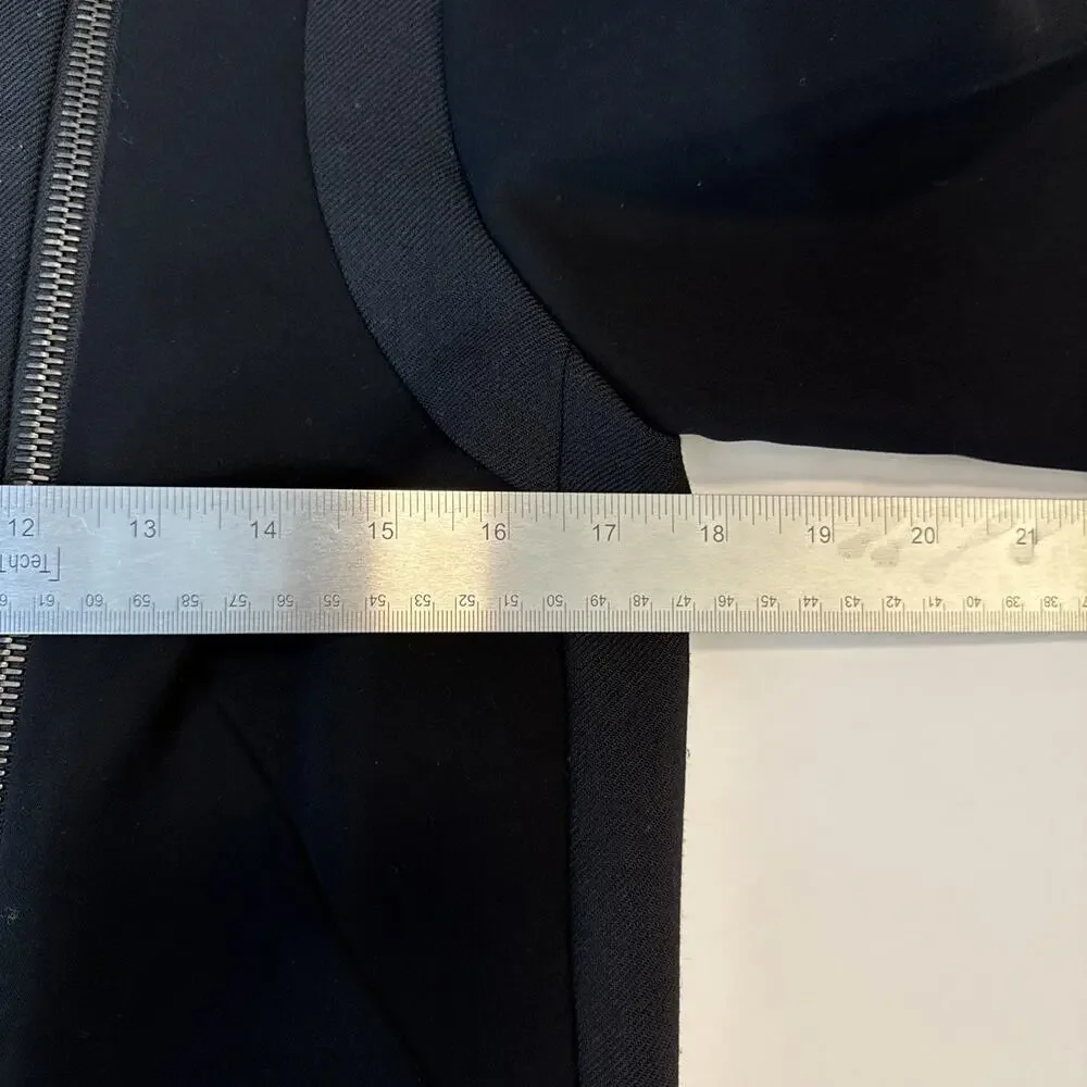 J Brand flaws no